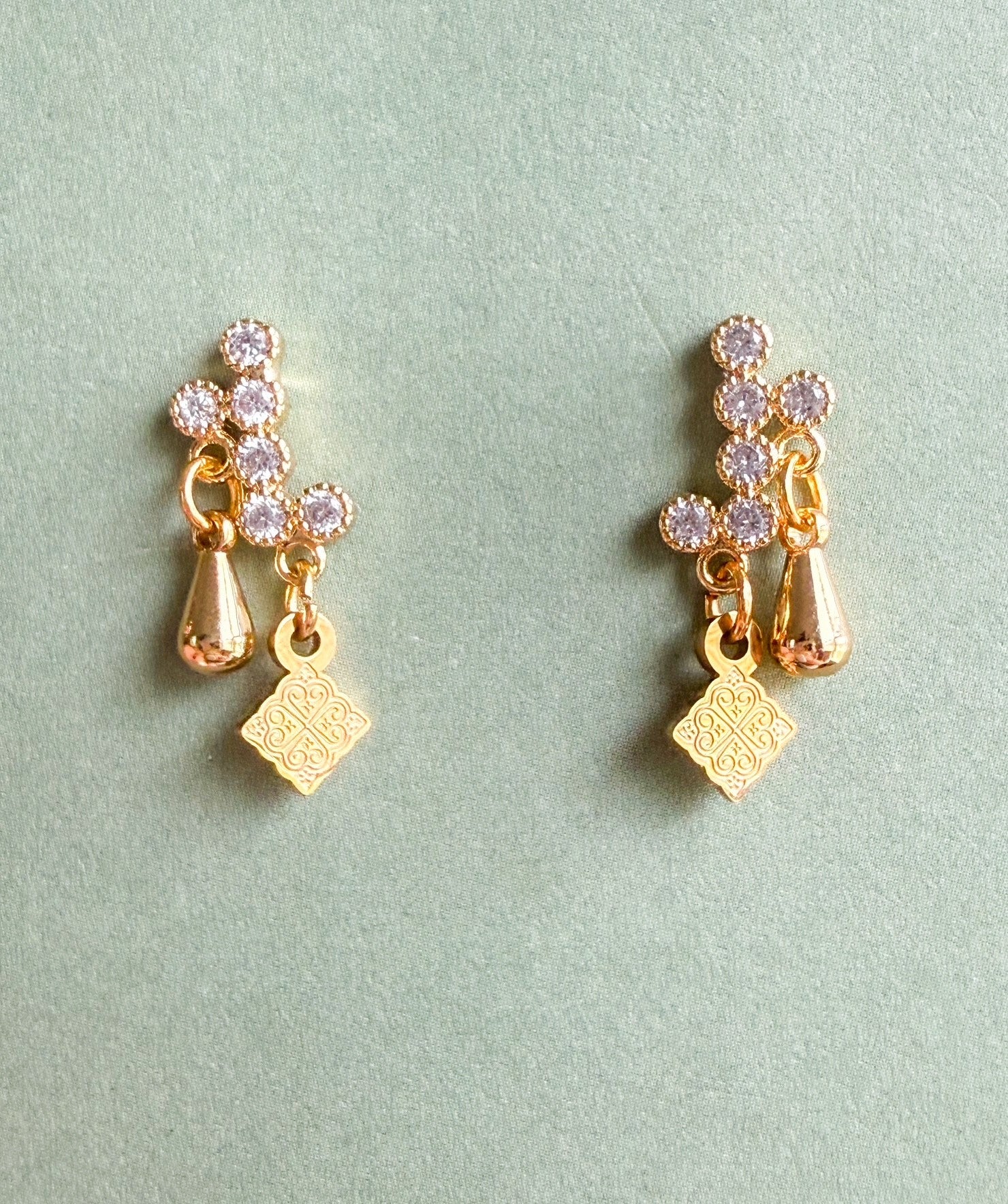 Gold 002